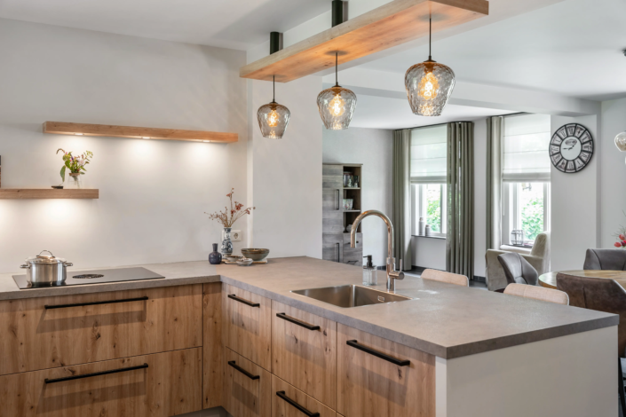 Houten Keuken Beringe | Verkoelen Keukens