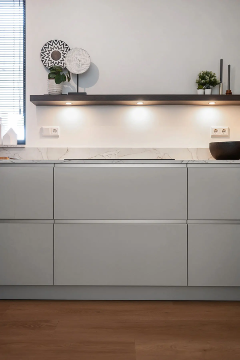 Moderne keuken in Helden | Verkoelen Keukens
