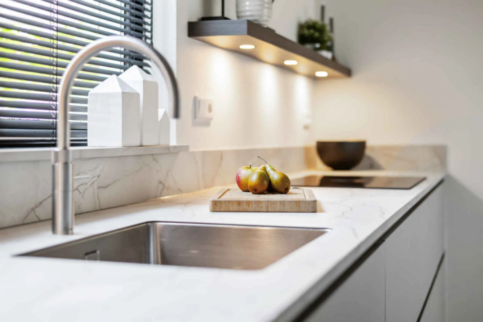 Moderne keuken in Helden | Verkoelen Keukens